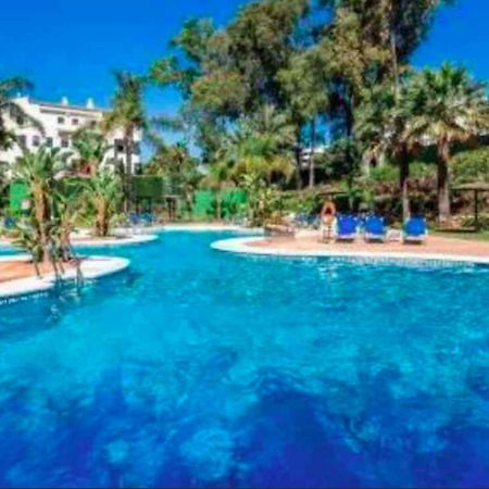 شقة Puerto Banus With Private Garden ماربيا المظهر الخارجي الصورة